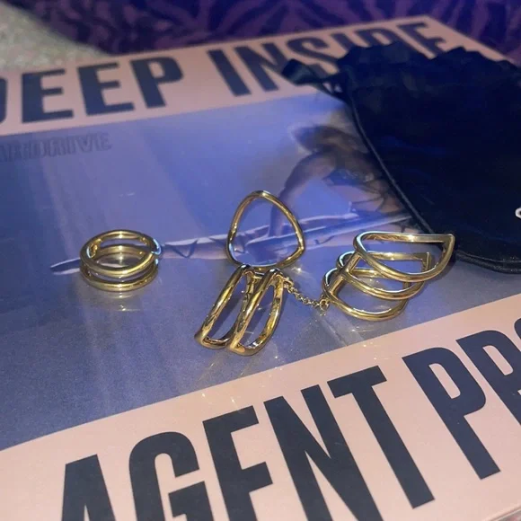 Brand new Agent Provocateur Sheba 18k gold plated rings & bag size M/L - Picture 2 of 6